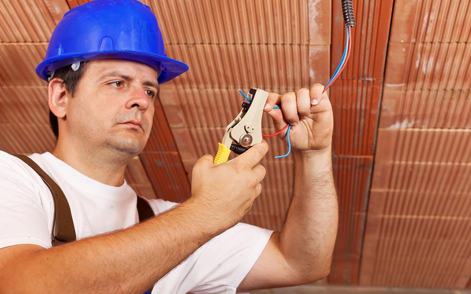 recherche électricien bâtiment Compiègne