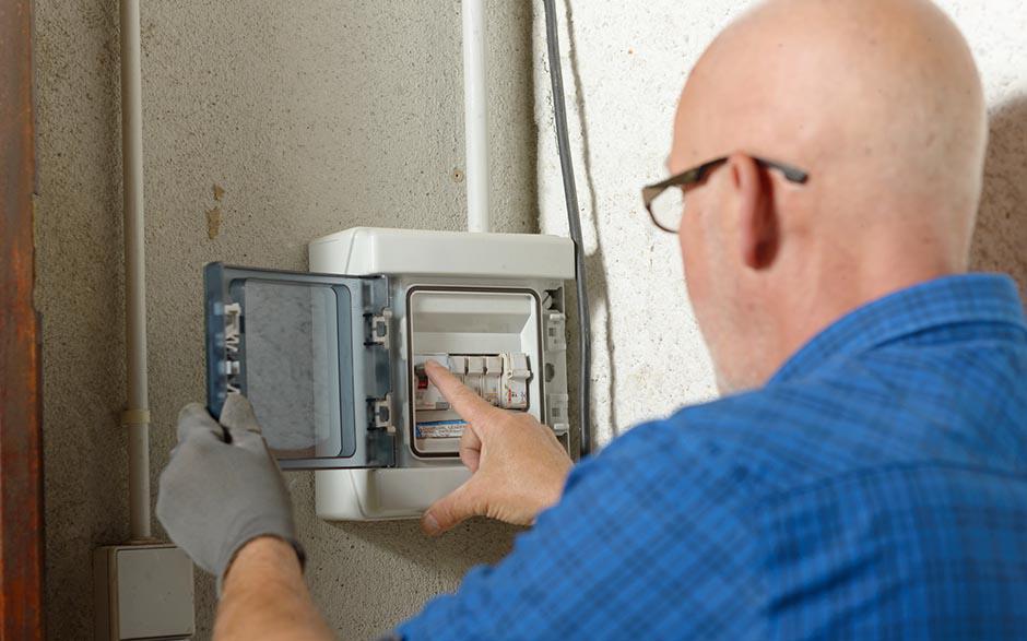 électricien installateur Paris 2